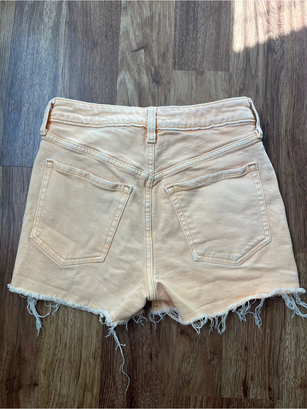 Old Navy Shorts - Picture 2 of 5